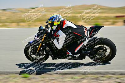 media/Apr-13-2025-TrackXperience (Sun) [[fb1ef998a6]]/Level 2 (Intermediate)/Turn 8 (Session 3)/